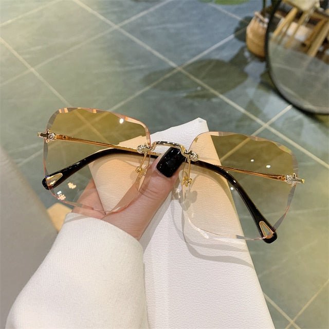 Vintage Frameless UV Sunglasses - Beachy Cover Ups